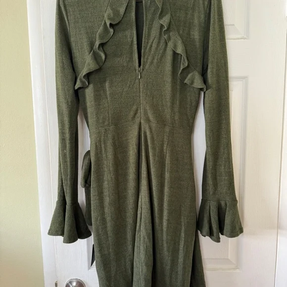 Lulus Olive Green Faux Wrap Sweater Dress Size L - Picture 5 of 5